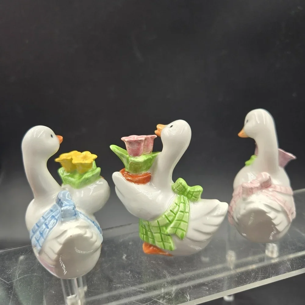 Napco CottageCore Porcelain Mother Goose Figurines Easter Bows Aprons Tulips VTG